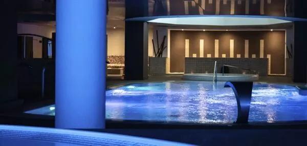 Stay at the 4★ AR Diamante Beach Hotel & Spa